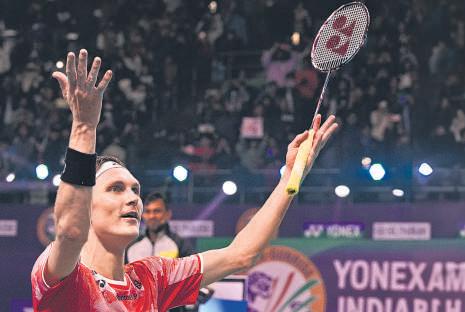 Axelsen, Young reign supreme