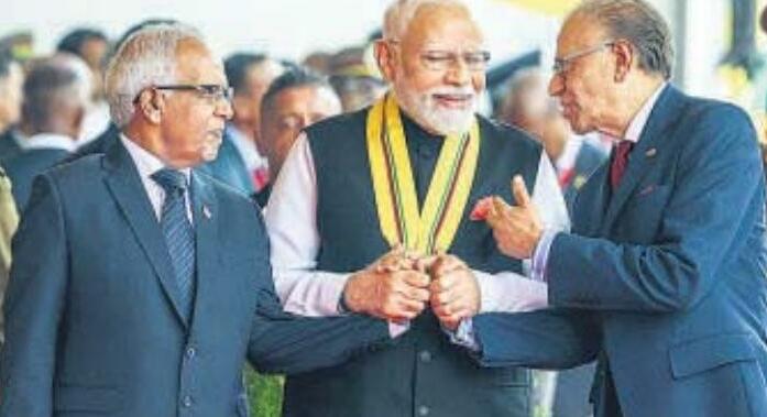India, Mauritius ink slew of pacts, upgrade defties