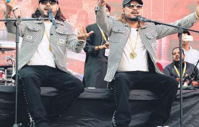 Bade laa-javaab hain aap sab: Nizami Brothers @ LSR fest
