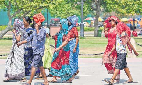 Summer beckons as mercury crosses 40°C in parts of Capital