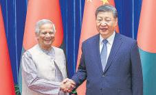 Yunus seeks China assistance to manage rivers, including Teesta