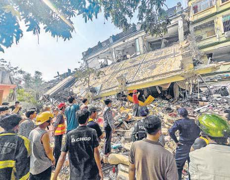 Myanmar Rescuers Issue Appeal for Quick Aid