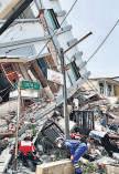 Junta declares truce in civil war to facilitate quake relief