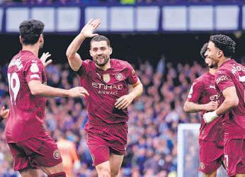 City Defeat Everton, Southampton Draw