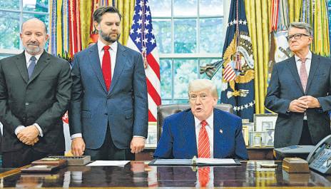 Trump Rules Out Cutting China Tariffs for Trade Talks