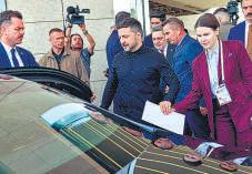 Ukraine talks: Zelensky plays down truce breakthrough