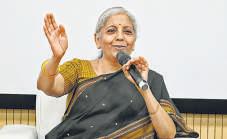 For economics students at IEG, a class by Sitharaman