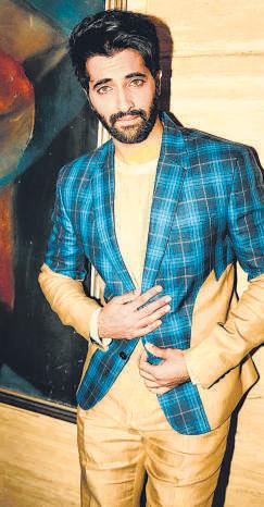 Akshay Oberoi says Bollywood doesn't acknowledge the love from the queer community