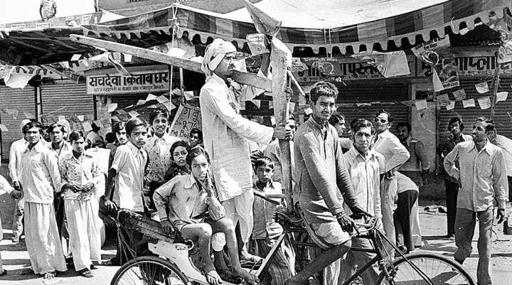 Politics, economics, social contracts: Why rerun of anger of '75 is unlikely