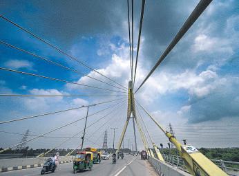 'Wet start to month may persist, intensity to fall'