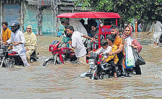 'Humanitarian grounds': India alerts Pak on floods