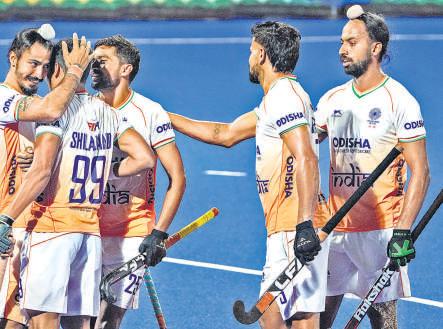 India take aerial route to title clash