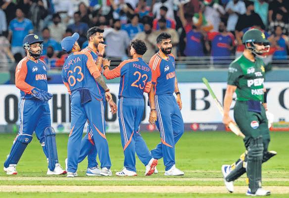 Mismatch: Kuldeep sets up India’s crushing win over listless Pakistan