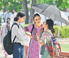 Scattered rainfall hits city despite IMD's dry forecast