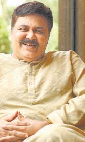 Satish ji was like Indravadan in real life, says Deven