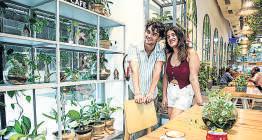 AQI DAMPENS APETITE FOR OUTDOOR DINING