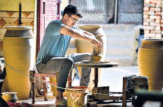 Clay to glass: 3 artisan clusters in city make strides towards GI tag