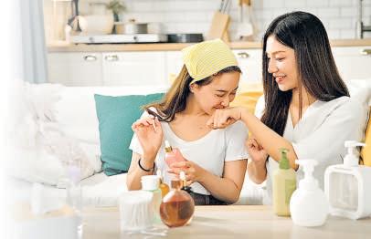 Scent stacking: Ancient roots, modern revival