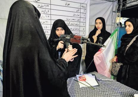 Iran's Guards warn of war 'beyond region' if US attacks