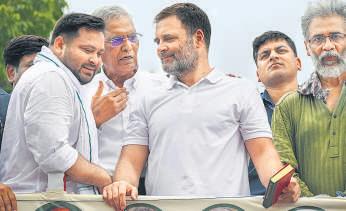 Oppn hits the streets in Bihar over revision of electoral roll