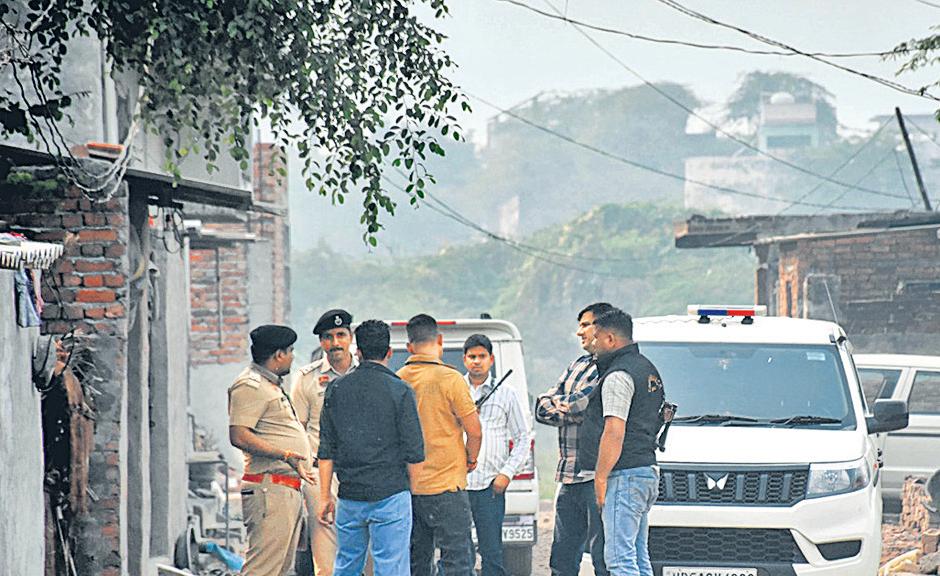 2,900kg explosives seized in F'bad; 7 held in ‘white-collar’ terror link