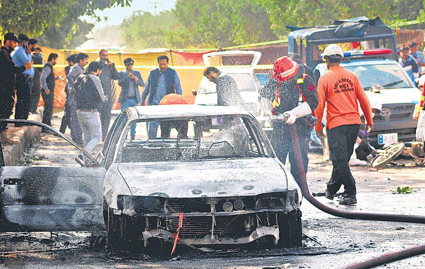 ‘State of war’: Suicide bombing in Pak kills 12