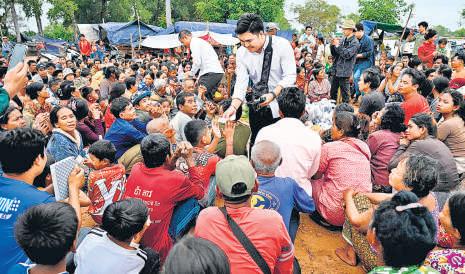 Cambodia-Thai clashes send over 500K people into shelters