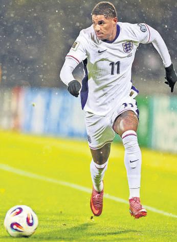 England clinch WC spot, Portugal forced to wait