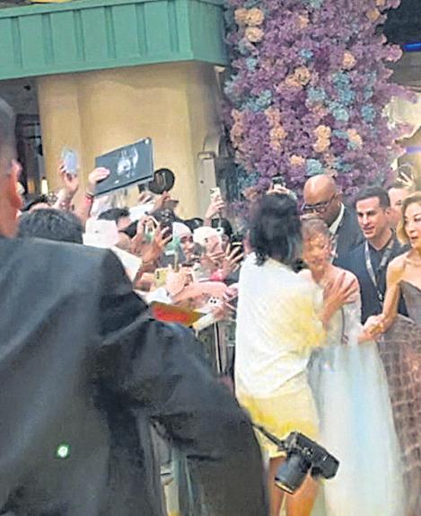 Man brags on social media after attacking Ariana Grande