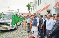 CM Dhami flags off Kailash Mansarovar yatra