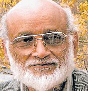 { OBITUARY } 1936-2025 From Bbk to Chicago, a literary giant who bridged continents, cultures