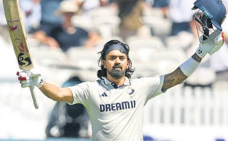 Rahul grinds out ton, Test perfectly poised at Lord’s