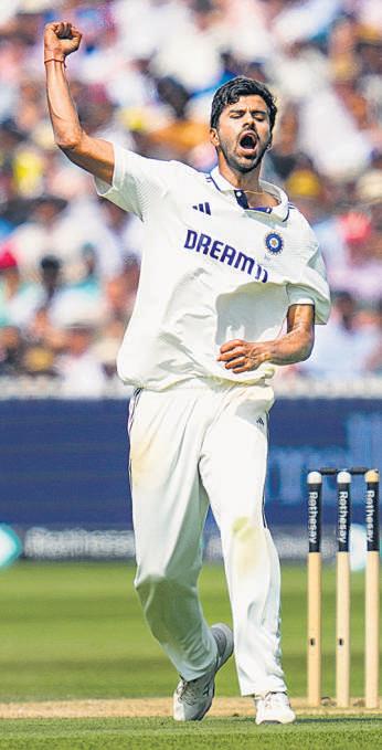 India lose early wickets after bowlers rule Lord's