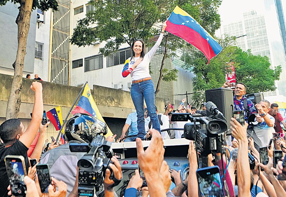 Venezuelan pro-democracy leader wins Peace Prize