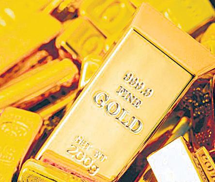 Gold slumps most in 4 years as rally cools