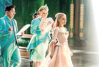 Ariana Grande and Cynthia Erivo power a turbulent, tender wicked finale