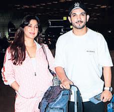 Arjun Bijlani's FIL dies; actor cuts NY trip short