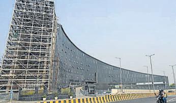 Noida office nears finish but cost spikes