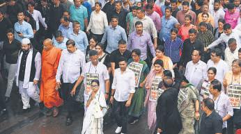 ‘Centre ordered Bengali migrants to be detained’