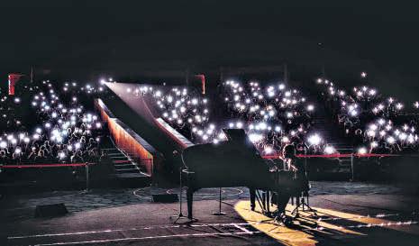 CLASSICAL MAGIC: JON BATISTE TURNS DELHI'S CROWD INTO A CHOIR