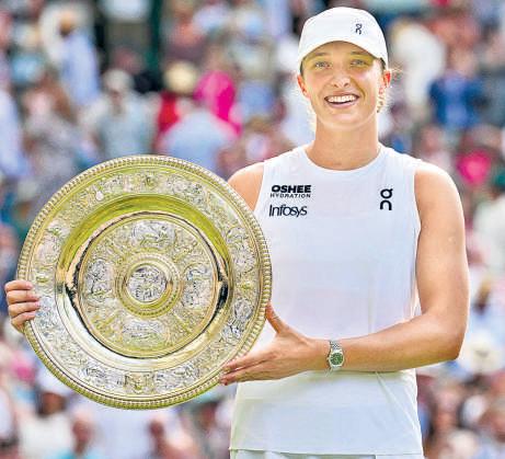 Swiatek crown comes after a doping case, title drought