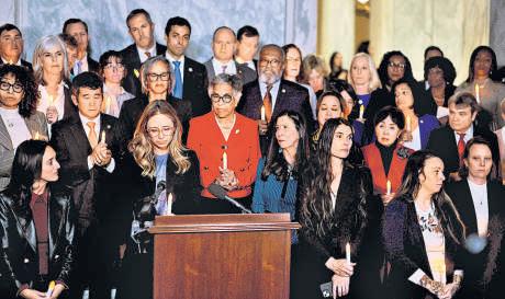 US Congress approves release of Epstein files