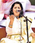 I was choking on stage: Delhi AQI forces Kavita Seth to cancel Mumbai gig