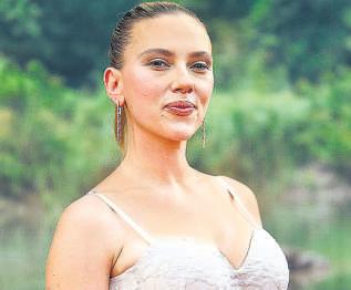 Scarlett Johansson becomes highest-grossing lead actor worldwide