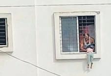 Off-duty fireman rescues four-year-old stuck at window grill