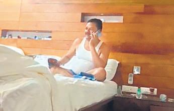 Beleaguered Sena minister Shirsat seen in video with 'bagful of cash'