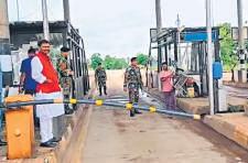 Munda questions toll collection on dilapidated Chaibasa road