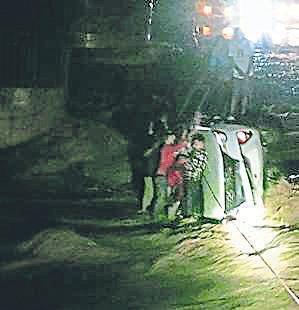 10 rescued as vehicle gets swept away in flashflood in Haldwani