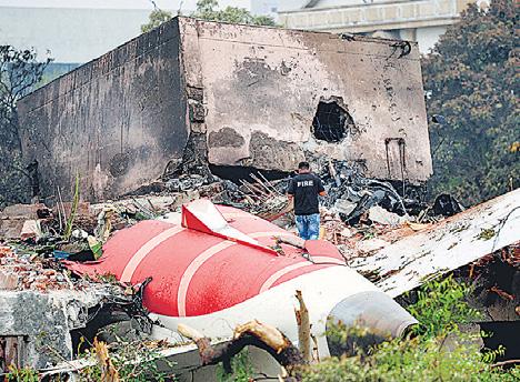 Govt pulls up Air India management over increasing safety issues: Officials