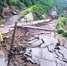 Cloudburst, landslide in J&K kill at least 7